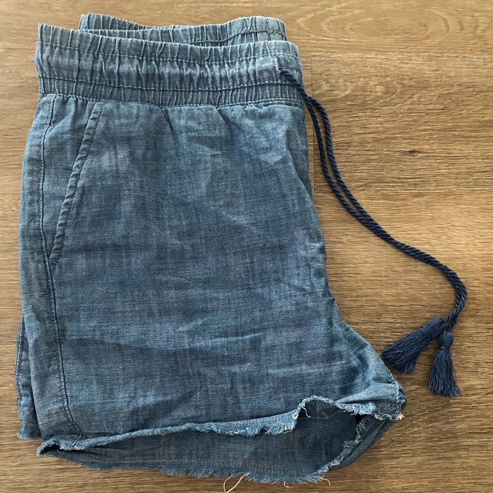 Time + tru shorts